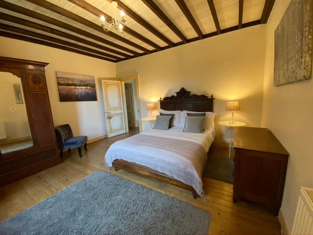 Stunning 5 Bedroom French Manor House, Normandy * Beaunay