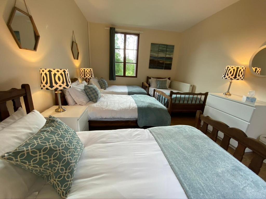 Stunning 5 Bedroom French Manor House, Normandy