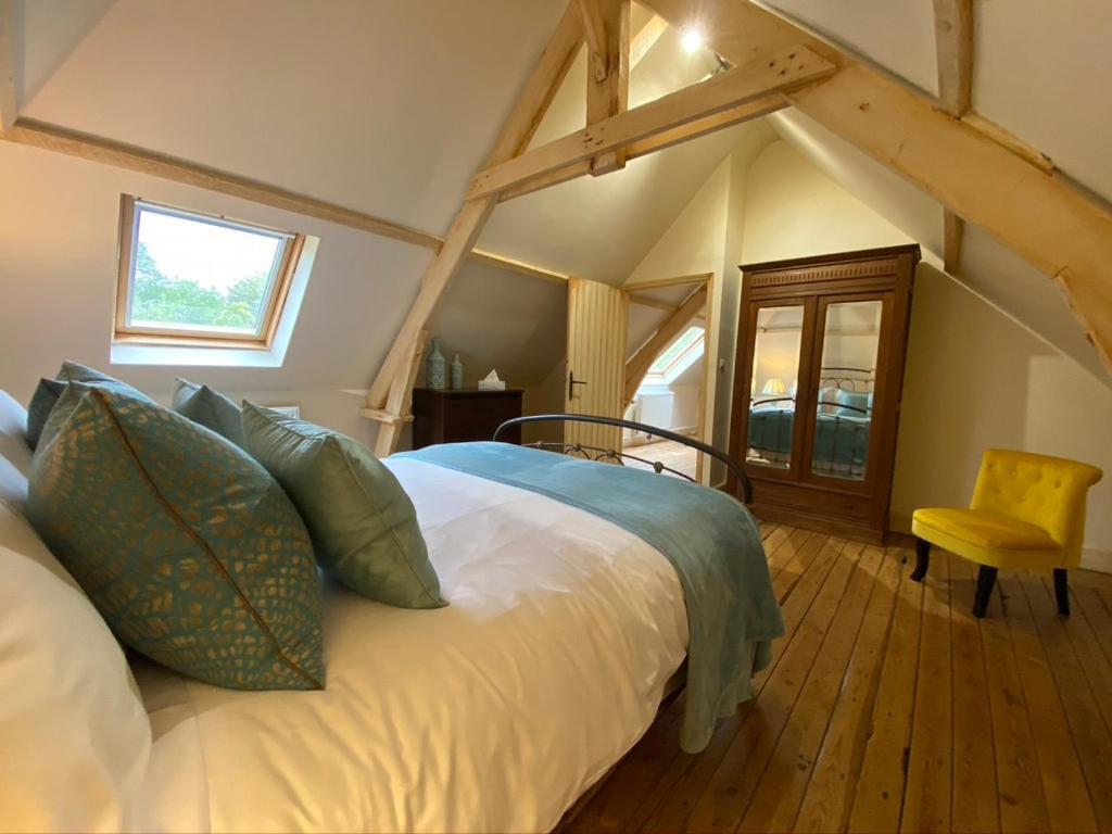 Villa Stunning 5 Bedroom French Manor House, Normandy